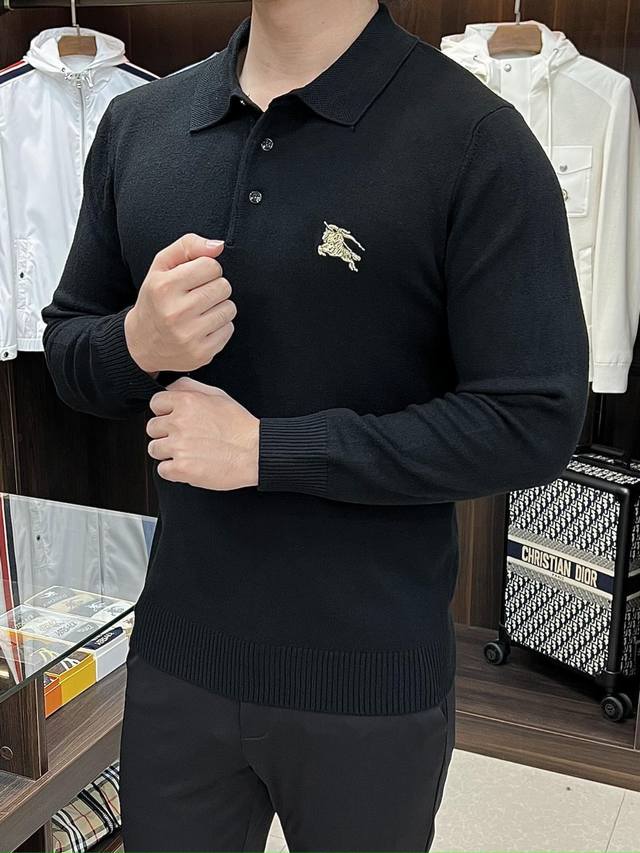 主推 Burberry 巴宝莉 独家专供新款羊毛针织衫潮男时尚翻领羊毛衫，高端欧版原单羊毛针织毛衣，美丽诺羊毛面料，透气舒适度高，细节无可挑剔，品牌元素设计理念