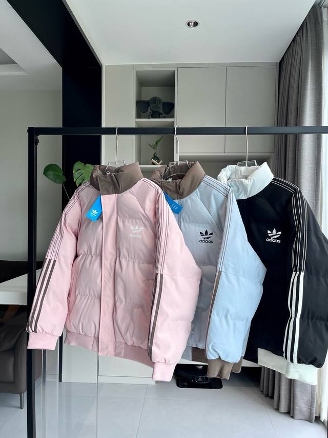 上新 Adidas 阿迪达斯三叶草糖果配色棉服面包服，男女同款，专柜长青百搭款，情侣款羽绒棉服面包服，经典百搭永不过时系列绝佳冬季穿搭必备单品 寒冬一定闭眼入的