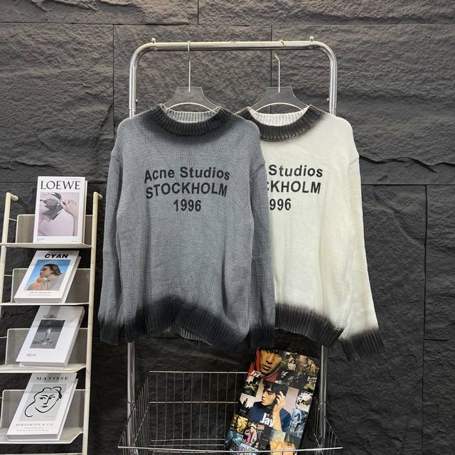 独家高品质 限定喷墨提花字母毛衣 Acne Studios 巨好看 巨难买 限定款！！ 今年大火的品牌 源自瑞典斯德哥尔摩的 Acne Studios 衷于将摄
