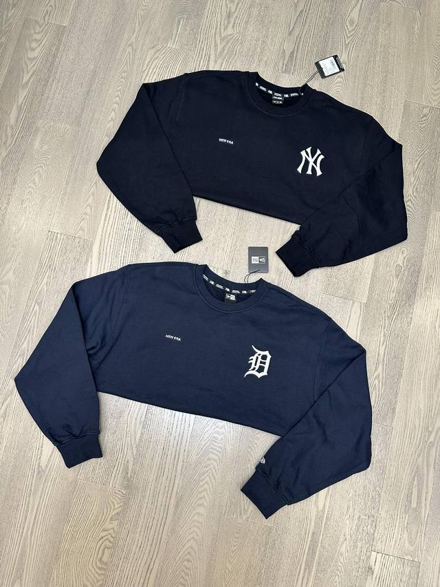 出韩国的单子 所以都是韩文标识 这个款国内没得卖 只有代购有在售 我们无需代购 现货 还超美丽的价格p 放心冲！