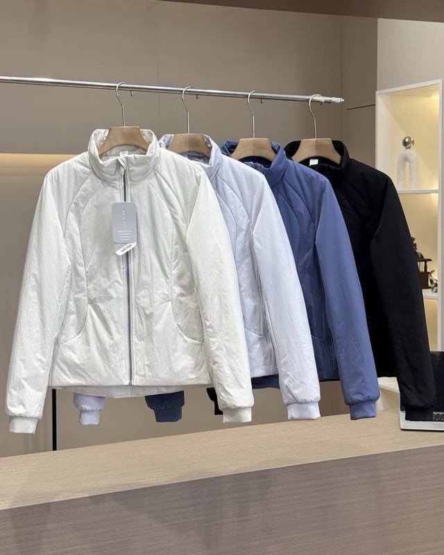 推广价！！！超高性价比。Lu系薄棉服。 款号：5625#新款修身显瘦休闲立领棉服 尺码：4 S，6 M，8 L，10 Xl，12 Xxl 颜色：骨白、黑、珍珠灰