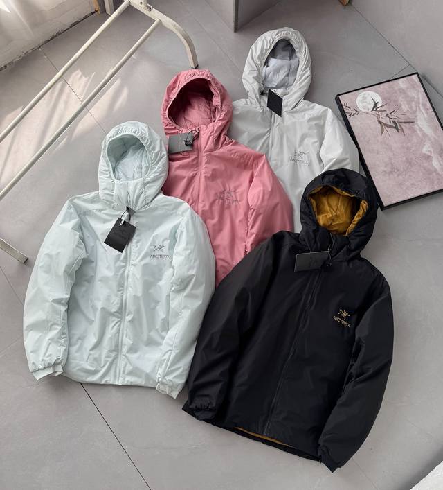 Arcteryx始祖鸟 Atom Atom系列 Hoody Logo刺绣 图案户外防水防风保暖连帽棉服 男女款 贵有贵的道理，布料超级舒服，版型绝佳！媲美专柜！