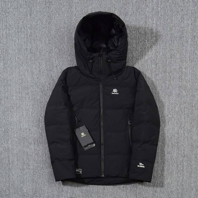 凯乐石 Kailas 太阳系列 900Fp+灰鹅绒情侣款羽绒服 1. 极致保暖：采用800 900蓬松度优质灰鹅绒，含绒量高达90%，锁温性能卓越，无惧严寒。