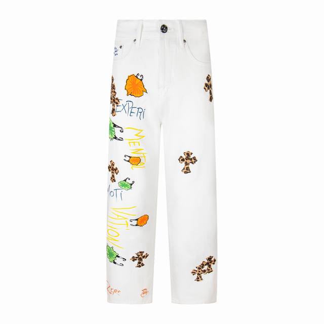 高版本Chrome Hearts克罗心 Mattyboy涂鸦彩绘豹纹十字牛仔裤，男女同龄。白色豹纹克罗心牛仔裤是一款时尚且个性的潮流单品 ,将白色牛仔与豹纹元素