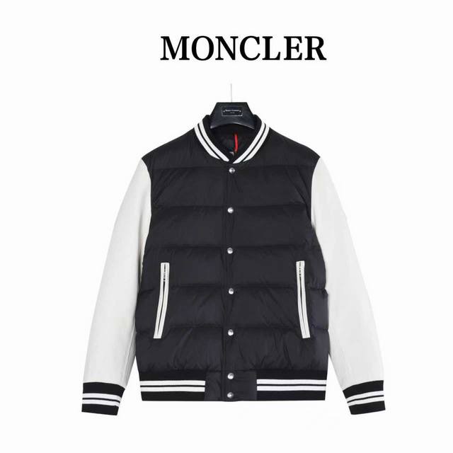 Moncler 蒙口 25Fw皮袖拼接羽绒外套 拉链外侧采用皮质包边，更具高级感。采用新国标90白鸭绒填充，顶级版本，区分市面通货，男女同款全新美学灵感趣味设计