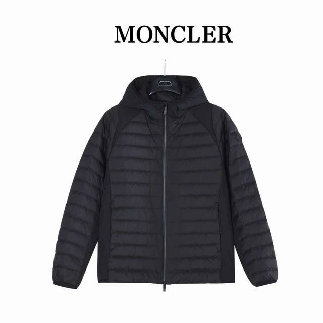 Moncler 蒙口 25Fw黑标排骨拼接连帽轻薄羽绒服 采用新国标90白鸭绒填充，顶级版本，区分市面通货，男女同款全新美学灵感趣味设计,渠道性质精品。让整体造