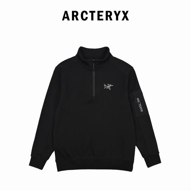 Arcteryx始祖鸟半拉链加绒拼接抓绒立领袖标夹克 Arc'teryx这款拼接抓绒立领袖标夹克，黑色主调+胸前Hlogo刺绣，简约又有辨识度半拉链立领设计，保
