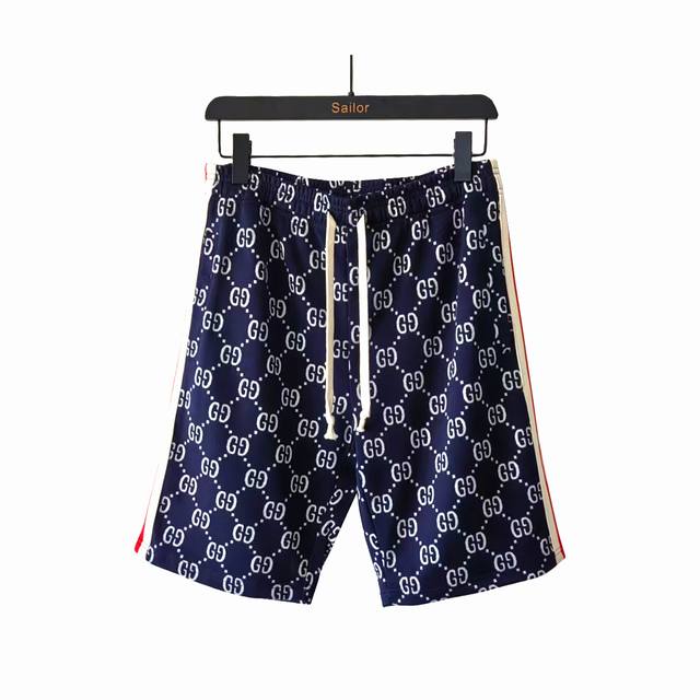 实拍细节图+细节图 Gucci 古驰 织带拼接满印字母Logo休闲短裤 男女日常通勤 穿搭必备 定制380克毛圈面料 红绿织带拼接 腰标吊牌洗水唛三标齐全 颜色