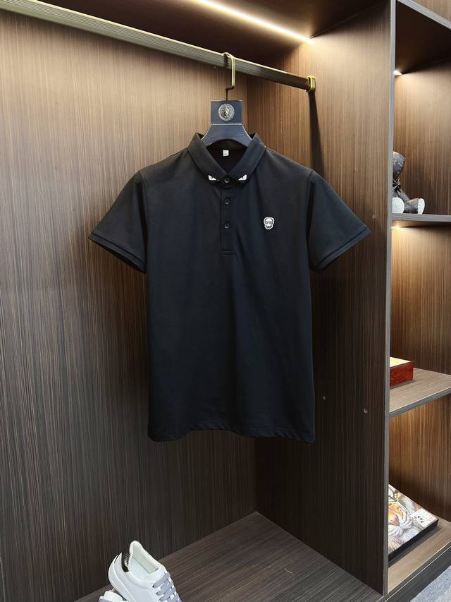 芬迪 高端定制、2025Ss早春新款时尚翻领短袖polot恤、原版复刻、客供原版进口丝光棉面料、原版复刻经典品牌Logo、剪裁完美、做工精致、必入单品首选！尺码