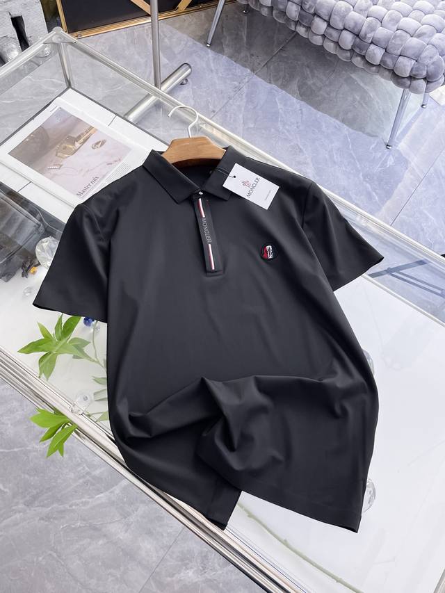 蒙口 高端商务 白领 单位人士必入单品！ 无痕压胶冰丝休闲商务短袖衬衫，科技面料，冰丝无痕，体感非常棒，手感顺滑质感很棒！弹性好，无任何束缚感，面料自带透气网孔