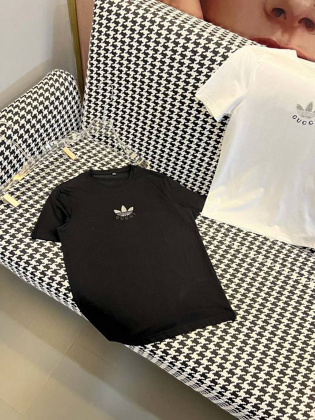 古家：25Ss最新字母百搭短袖，顶级制作工艺进口面料，采用进口高端订制面料，进口丝线手感一流！码数：M-6Xl最大可穿230斤