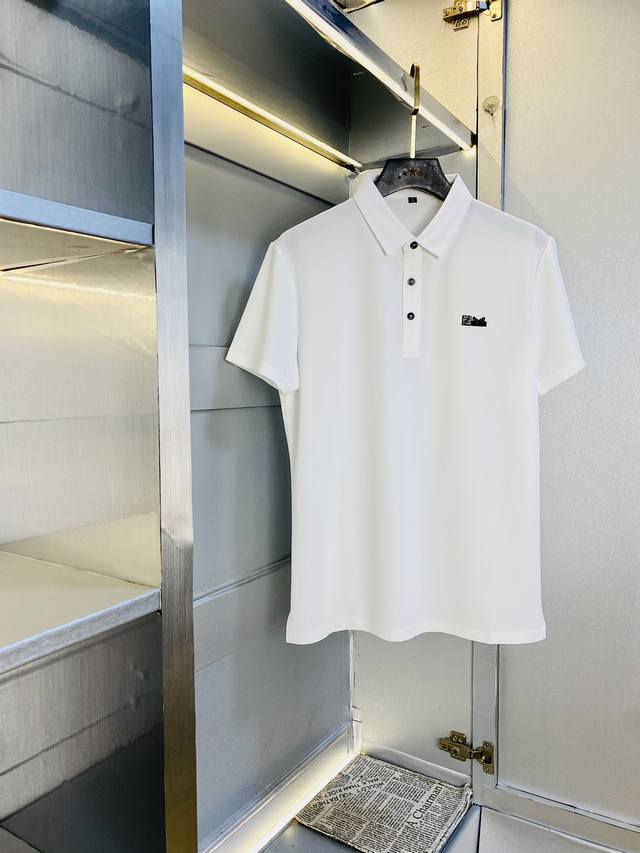 可穿210斤胖子福音 芬迪Fendi 原单品质 2025最新款衣服 短袖翻领短袖polo衫 精选专柜订制顶级朱地丝光棉进口面料 所有细节做工完美1比1复刻 还原