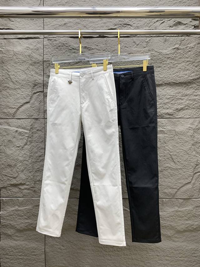 Armani 阿玛尼 新款来袭2025春夏新款新品 专柜有售 实体店极品休闲裤专柜原版1:1好货，适合各个年龄段。市场最高版本的欧洲进口面料。舒适柔软亲肤，上身