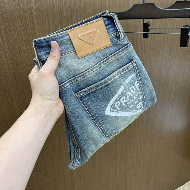 新款 pd 高端定制 2025Ss早春新款原单爆款牛仔裤 超级定制款 原版五金 超级重工工艺 版型超赞，细节做工无可挑剔！款式不挑人，特别高档，好货不等人，看中