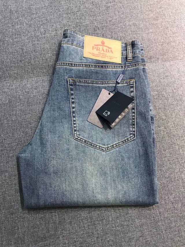 pa家男士商务休闲丹宁牛仔裤，贸易公司渠道货，高端摩尔多瓦代工出品，100% 纯正血统品质，25年春夏新品，经典王牌产物！！ 极具p家美学基调的一款裤子，以面料