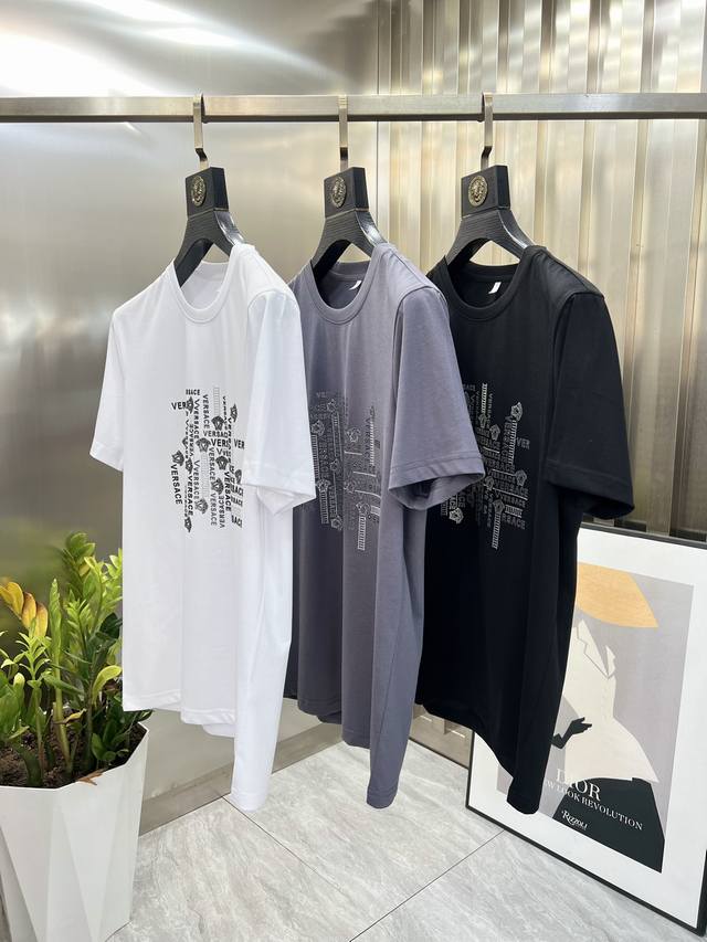 Versace 范思哲 2025春夏新品 三标齐全 T恤短袖 好货不用过多介绍 看细节 专柜码数：M-6Xl 最大穿230