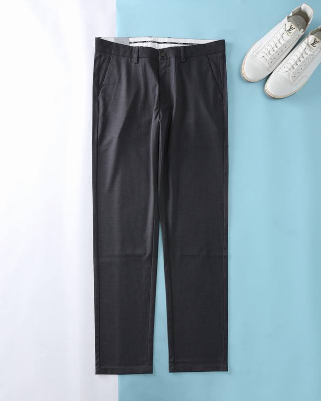 Di迪* 25Ss春夏新款轻薄棉质基础百搭休闲长裤，男士经典条纹装饰直筒修身型商务休闲西裤！贸易公司渠道稀出，领先Gw发售！高端精英商务必入裤装类型，精湛的裁剪