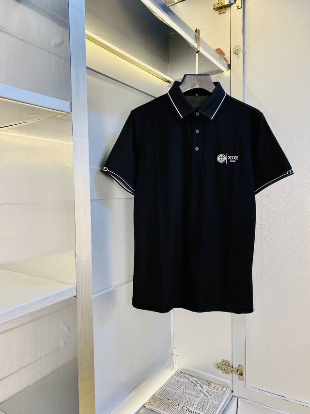 原单货可穿210斤 迪奥Dior 原单品质 2025最新款 男装翻领短袖T恤 高级印花做工！精选专柜订制顶级双丝光珠地棉进口面料 所有细节做工完美1比1复刻 还