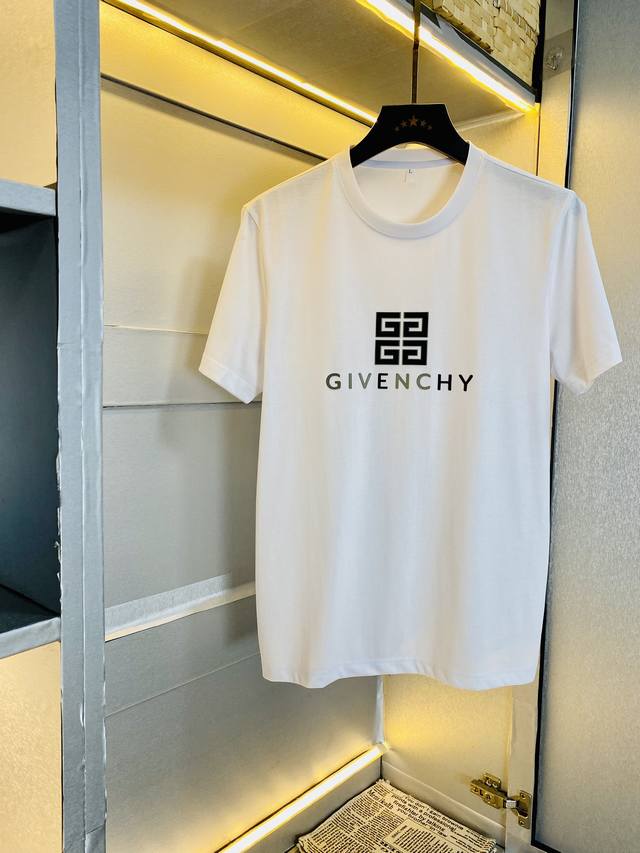 穿240斤 胖子福音 情侣款 码数：M-6Xl 纪梵希Givenchy 原单品质 2025最新款 男装短袖T恤 衣服 精选专柜订制顶级丝光棉进口面料 所有细节做
