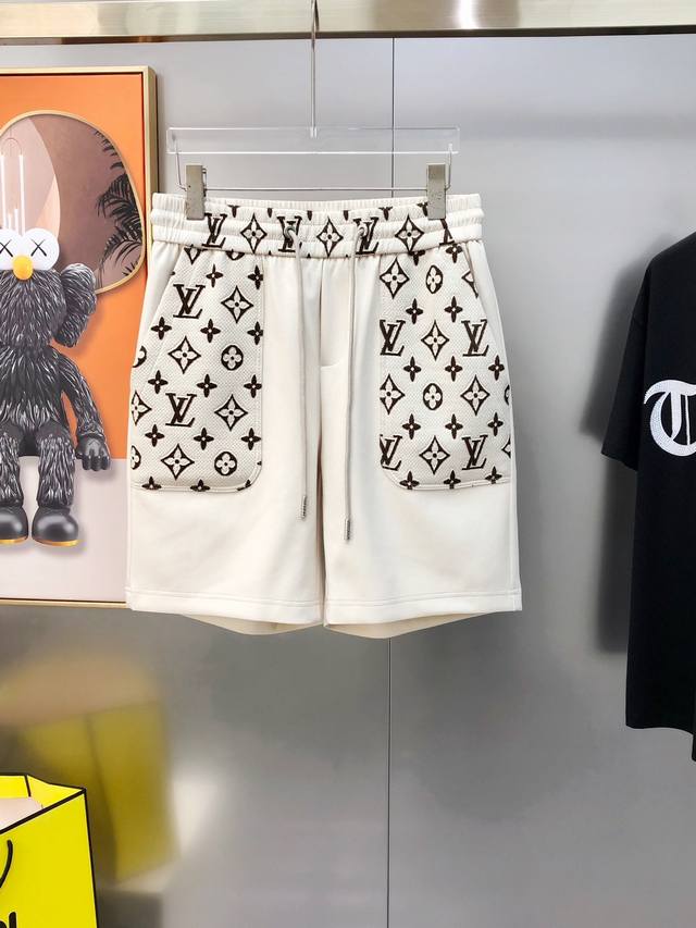 G*Venchy 纪梵希2025春夏新款原单男士休闲短裤 柜台同步售卖高版本 高端定制 时尚百搭款拼接提花Logo设计 定制原版进口100%纯棉面料 进口五金辅