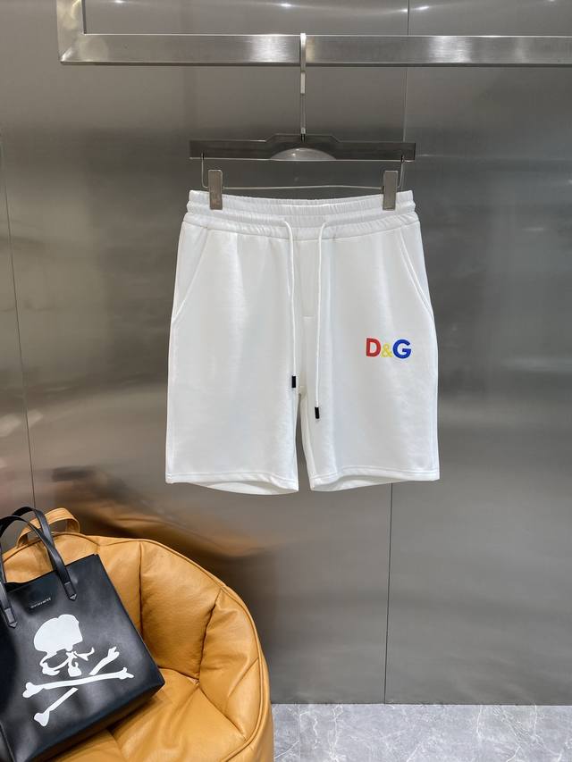 Dg家 2025Ss经典字母短裤 爆款定制棉质面料 采用立体绣花工艺 立体清晰可见 面料舒适有质感，M-3Xl隔天
