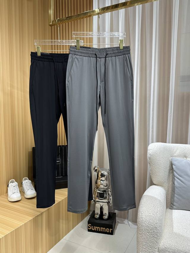 Loui*Vuitt*驴牌 2025Ss春夏新款男士高品质休闲裤面膜裤，潮流时尚松紧腰设计，简约轻奢好穿百搭风格轻薄休闲裤！日常纯色休闲百搭款，专为夏季而打造的