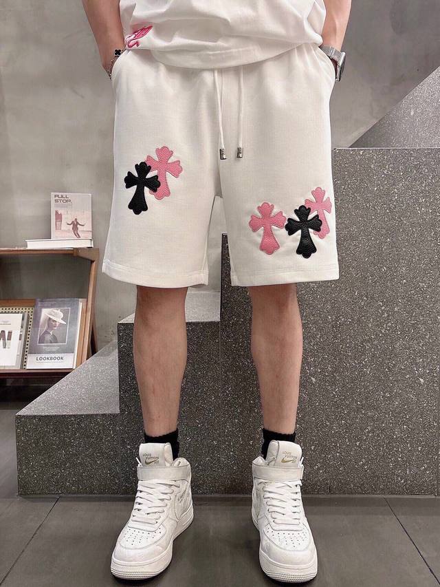 裤子 Chrome Hearte 克罗心 Ch Ss早春新款 十字架马蹄克罗心梵文 立体拼皮工艺，纯棉双纱汗布面料，同缸定染特种加粗32支双股1X1螺纹。.轻奢