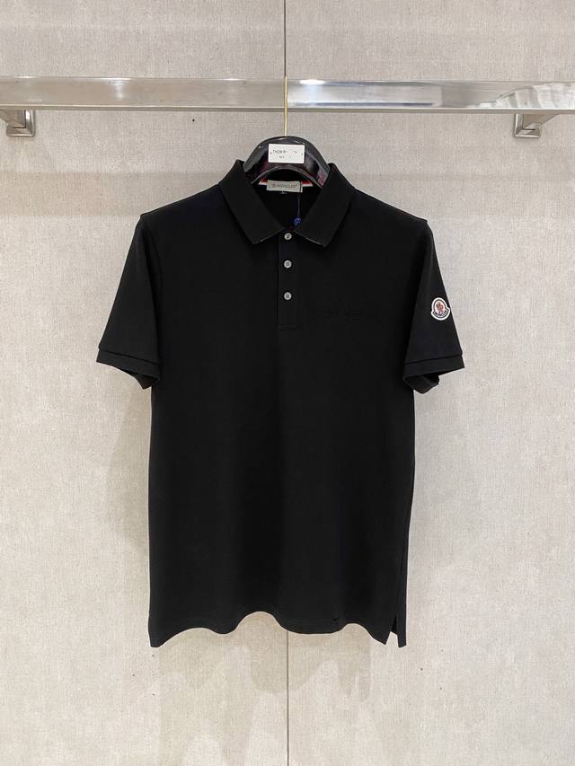 蒙口 2025Ss夏季新款字母Logo男士翻领polo衫！经典商务男款，高端男装的天花板级别的商务男款！简约时尚大气不失优雅，单穿内搭体面过人，品质控 细节控的