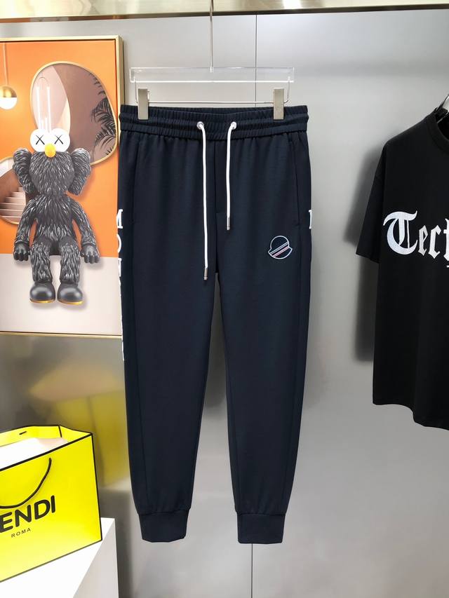 M*Ncler 蒙口2025春夏新款原单男士休闲裤 柜台同步售卖 高端定制 原单狠货 简洁时尚百搭款立体刺绣字母Logo图案设计 定制原版进口冰丝棉混纺面料 进