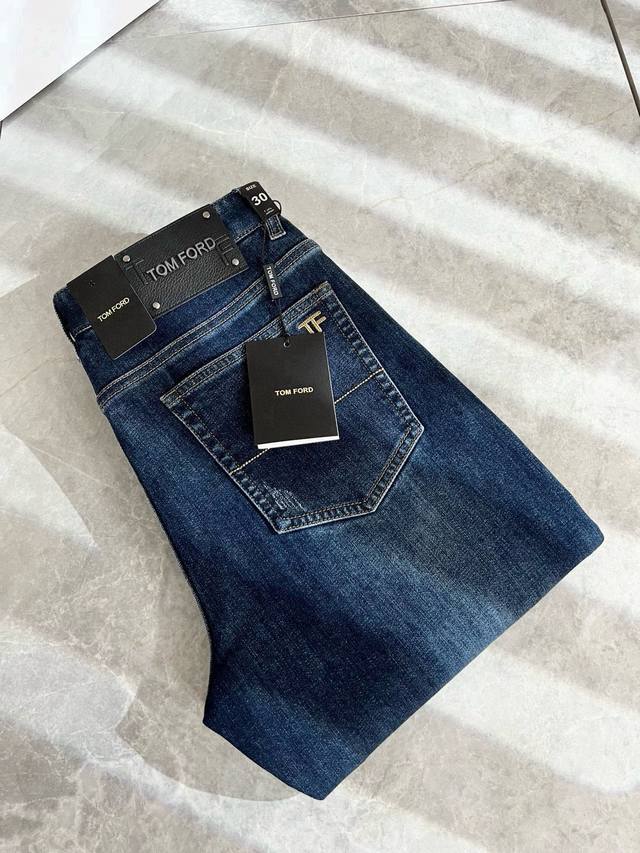 Tom Ford 汤姆福特 2025春夏新品发售！牛仔高级百搭实用主义不哗众取宠！港澳台地区限定款！！立体裁剪纯棉材质！台湾外贸公司承接、材质精致细腻似乎是普拉