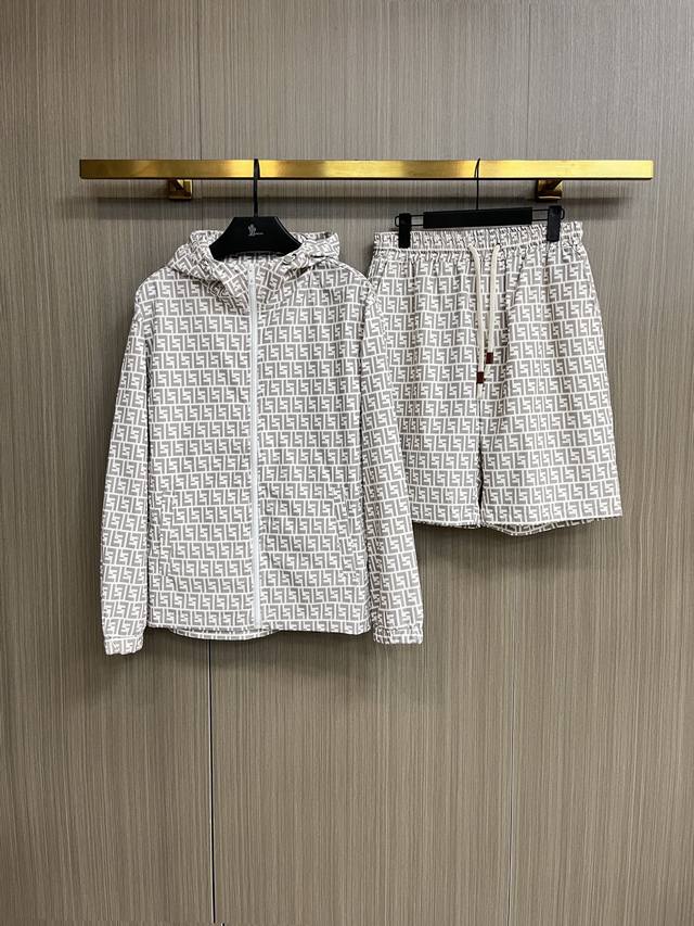 芬迪 2025夏季防晒衣短裤套装，海外专柜同步 奢华高级定制 任何人都可以轻松驾驭，客供进口聚纤维面料 手软舒适有型 吸汗透气 ，外贸公司订单，N国内一线代工厂