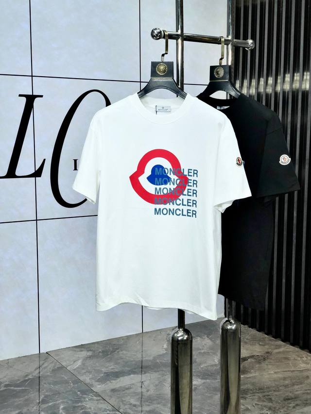 Moncler 2025早春新款首发最新款短袖圆领T恤 高端订制 设计前卫时尚！高端定制高支棉面料.手感柔软.穿着舒适.级别精致车线.做工精细.上身效果无敌帅气