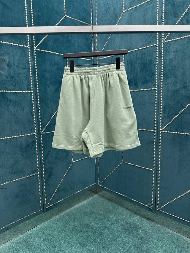 巴黎 25Ss新款Balenciaga Back Reflective鼠尾草绿色平纹针织中号版型短裤！ 码数：Xs.S.M.L.