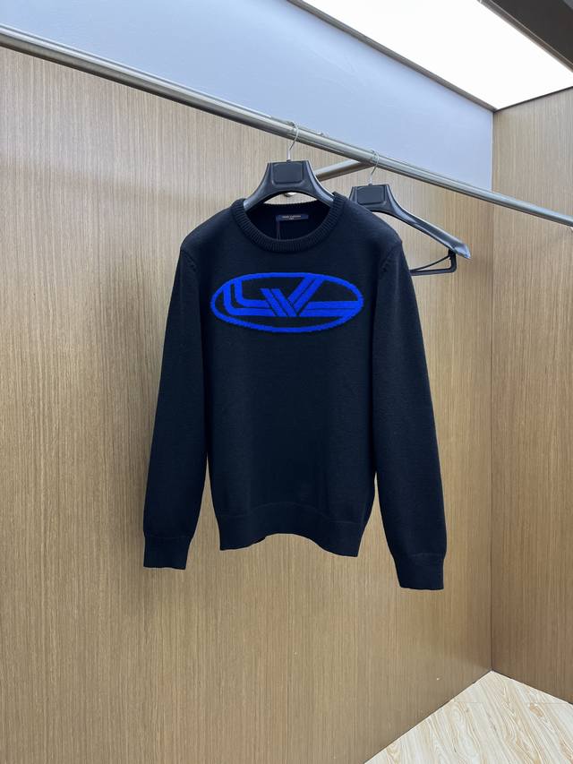 秋冬 Lv Ss秋冬 新品 毛衣专供狠货，进口原版科技羊毛精纺！精细针织一体，色彩混织纯手工技艺呈现 档次极高，凸显衣着品味与奢华 工艺精湛！定制原版工艺螺纹上