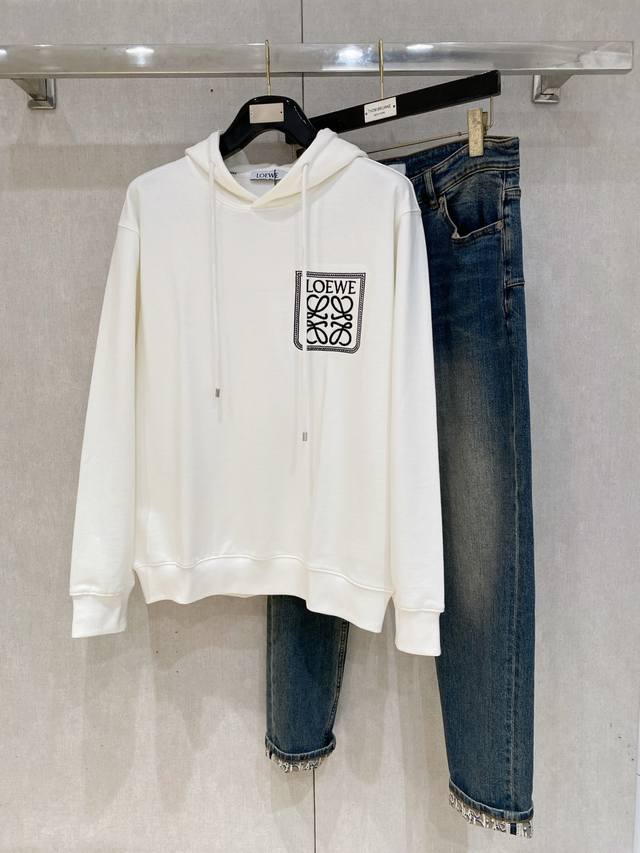 罗意威25Ss 新品 最新最顶级版本精美工艺连帽卫衣，最顶级的品质专柜原单套头衫，顶级制作工艺进口面料，专柜品质重工刺绣设计，采用进口高端订制面料，进口丝线手感