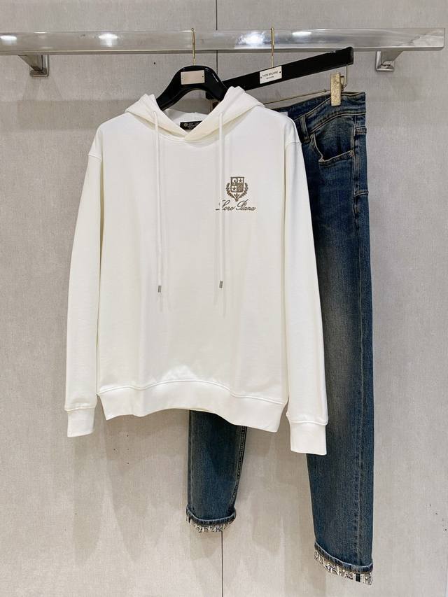 Lss 新品 最新最顶级版本精美工艺圆领卫衣，最顶级的品质专柜原单套头衫，顶级制作工艺进口面料，专柜品质重工刺绣设计，采用进口高端订制面料，进口丝线手感一流！男