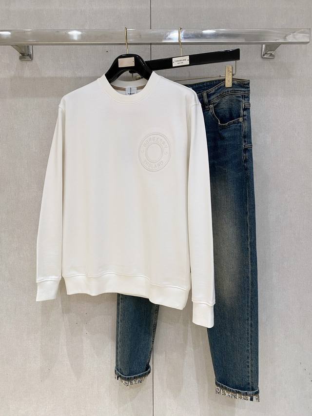 巴宝莉25Ss 新品 最新最顶级版本精美工艺圆领卫衣，最顶级的品质专柜原单套头衫，顶级制作工艺进口面料，专柜品质重工刺绣设计，采用进口高端订制面料，进口丝线手感