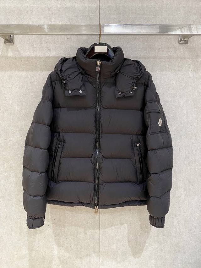 顶级版本Moncler 蒙口 2025最新款Mon*Ler Gien系列背心马甲 经典的Gien系列每年Mon必出的精品款式.柜台同步发售,保暖轻盈舒适休闲.M