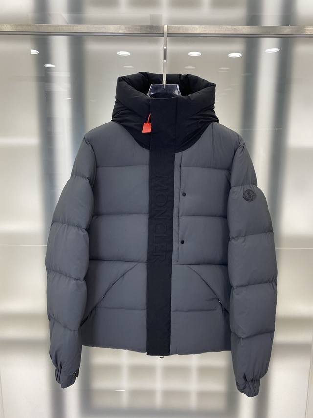 特级羽绒Moncler 蒙口 Madeira 黑标 黑武士 短款羽绒服 特级黑武士王 门襟工整度全网第一 吊牌条码款号对应官网一致 吊牌内置Nfc电感防伪 尺码
