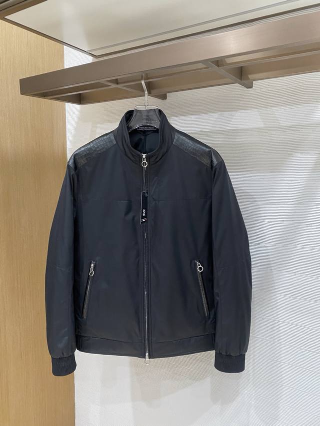 史帝芬高端原版面料绸面轻防水男士真皮鹅绒服 码数：48-56 型号：6711032Fzl