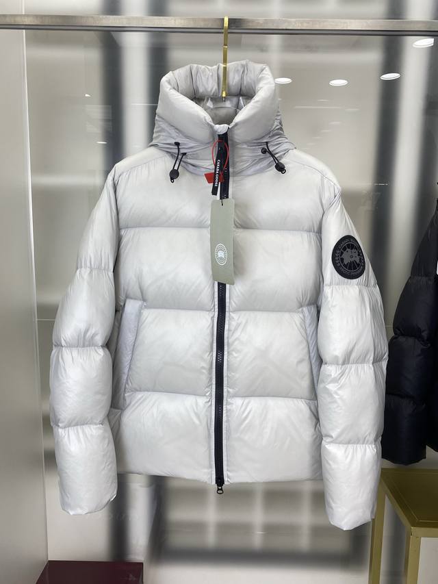 加拿大鹅 限定新款Crofton泡芙羽绒服 纯广检95白鸭绒填充 顶级版本，天花板级别 Crofton 松软大面包，2025最新款式，防寒效果高达4级，采用再生