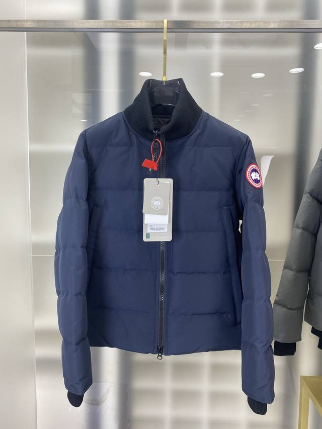Canand Goose加拿大鹅2025 男士立领Wool羽绒夹克商务外套3807M 款号42款红标 加拿大鹅超3D技术防水面料处理，完美抗风，耐冷，超温！内置