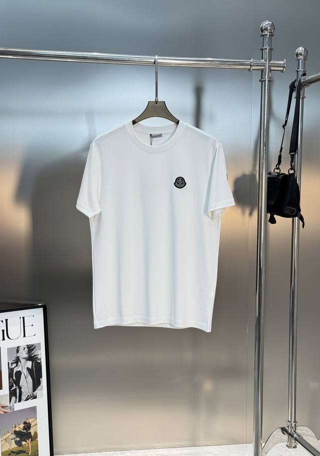 Moncle*蒙口25S新款莫代尔T恤.基础款推荐！胸口定制品牌图形Logo皮牌.绣字经典小帽子绣花.质感立体有型.干净清爽简单大方.不限年龄的单品推荐 常规版