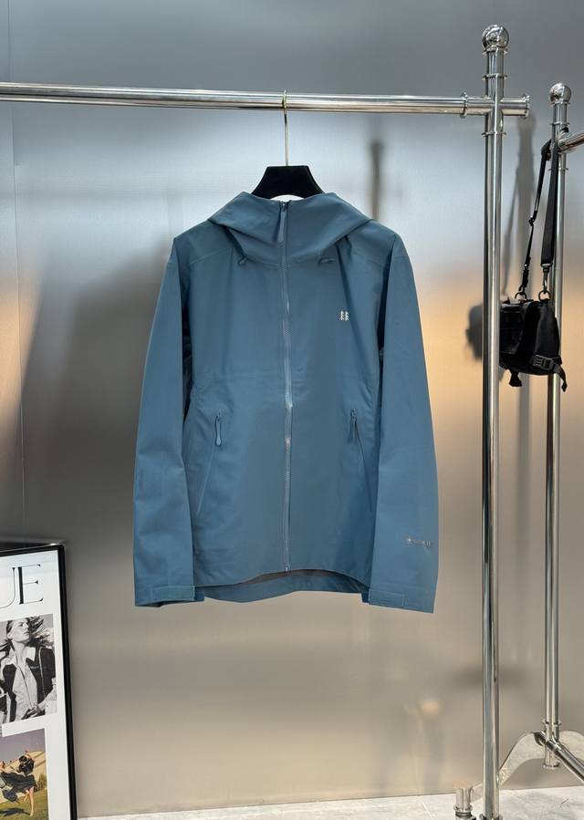 Kolon Sport 可隆25S新款防风衣冲锋衣.男女同款！柔软类型专业定制户外面料-帽子立体设计有型.户外必须始祖鸟 简直不要太搭！各种颜色你想要的都有 户