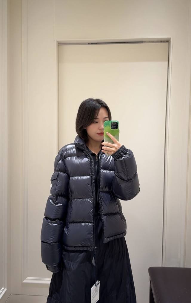 上身效果｜Mon Levitha立领短款羽绒夹克外套.2025全新王牌经典.完全不挑人,永久不过时.男女上身都好看.
