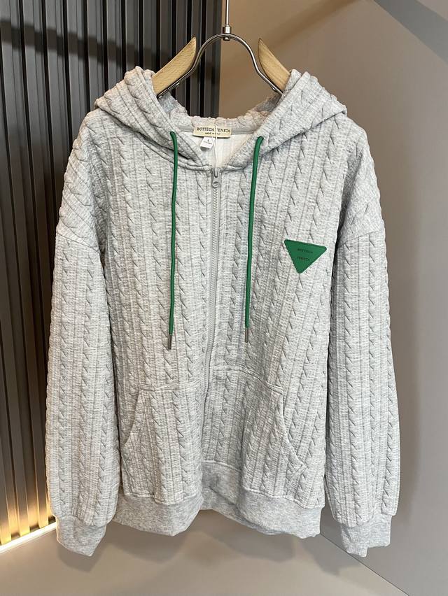 Botte*Avene*Te葆碟家2025秋冬男士休闲套装，完美品相，百搭的实穿款！高端贸易公司订单，工艺和品质，立体剪裁都一流棒，上身有型，这样时尚的单品属于