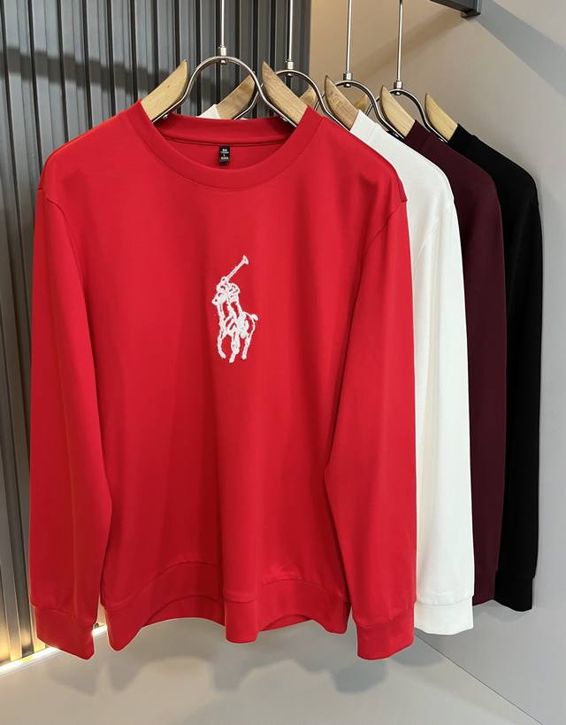 保罗polosport 2025秋冬新款男士长袖打底衫，简约纯色时尚款不乏有许多设计大咖们都对于纯色都有着难以割舍的情怀。这是一种对于传统的致敬，也是一种对于情