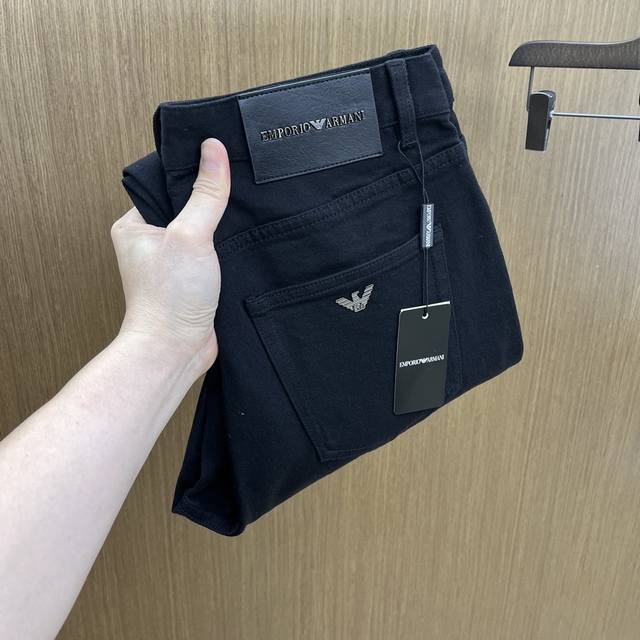 秋冬 Aj 高端定制品质 25Ss秋冬最新款原单牛仔裤 柜台同步发售 原版定制复刻 客供五金辅料 原单品质 进口牛仔面料重工洗水 做工走线精细 上身绝佳，优选单