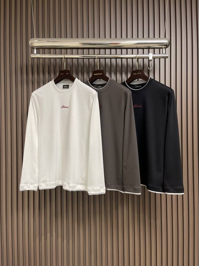 Brioni 2025Ss新款圆领长袖T恤，采用客供独家进口定制面料，面料表面非常有质感显而易见，上身透气轻薄十分舒适，细节处彰显设计特色与精湛工艺，整体细节美
