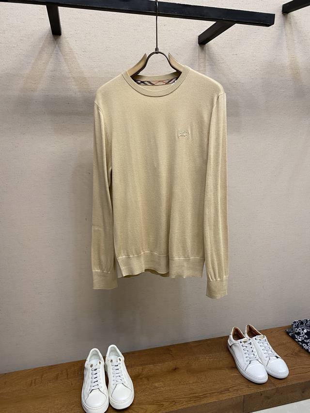 Bbr，标识剌绣细节Bbr精纺羊毛毛衣针织衫。面料质感很好 尺码：S-2Xl Jbsp